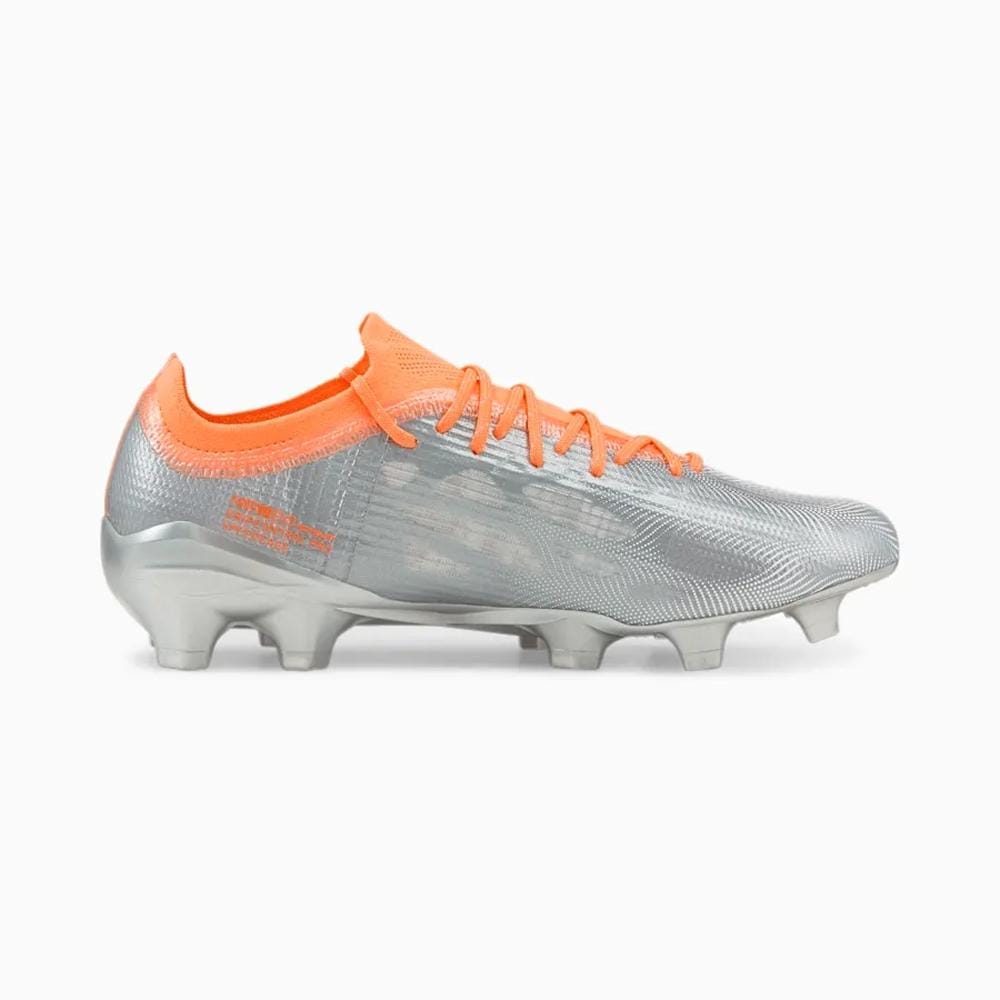 Giày đá bóng Puma màu bạc FG