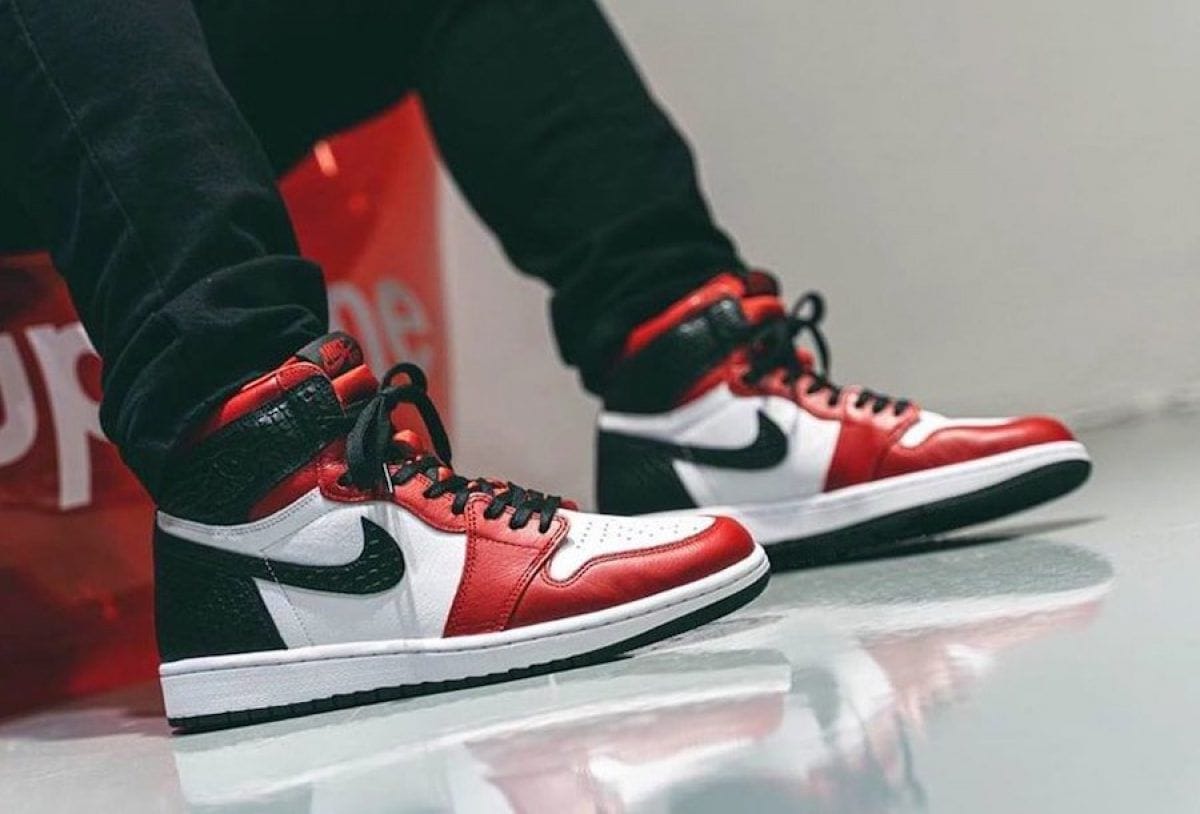 Giày Jordan 1 High Satin Snake Skin CD0461 601 - Ảnh 3