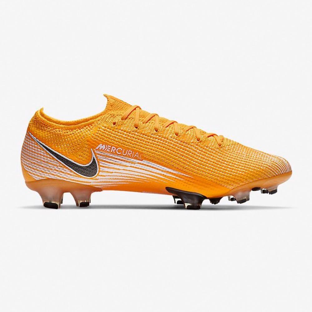 Giá đá bóng nike mercurial vàng