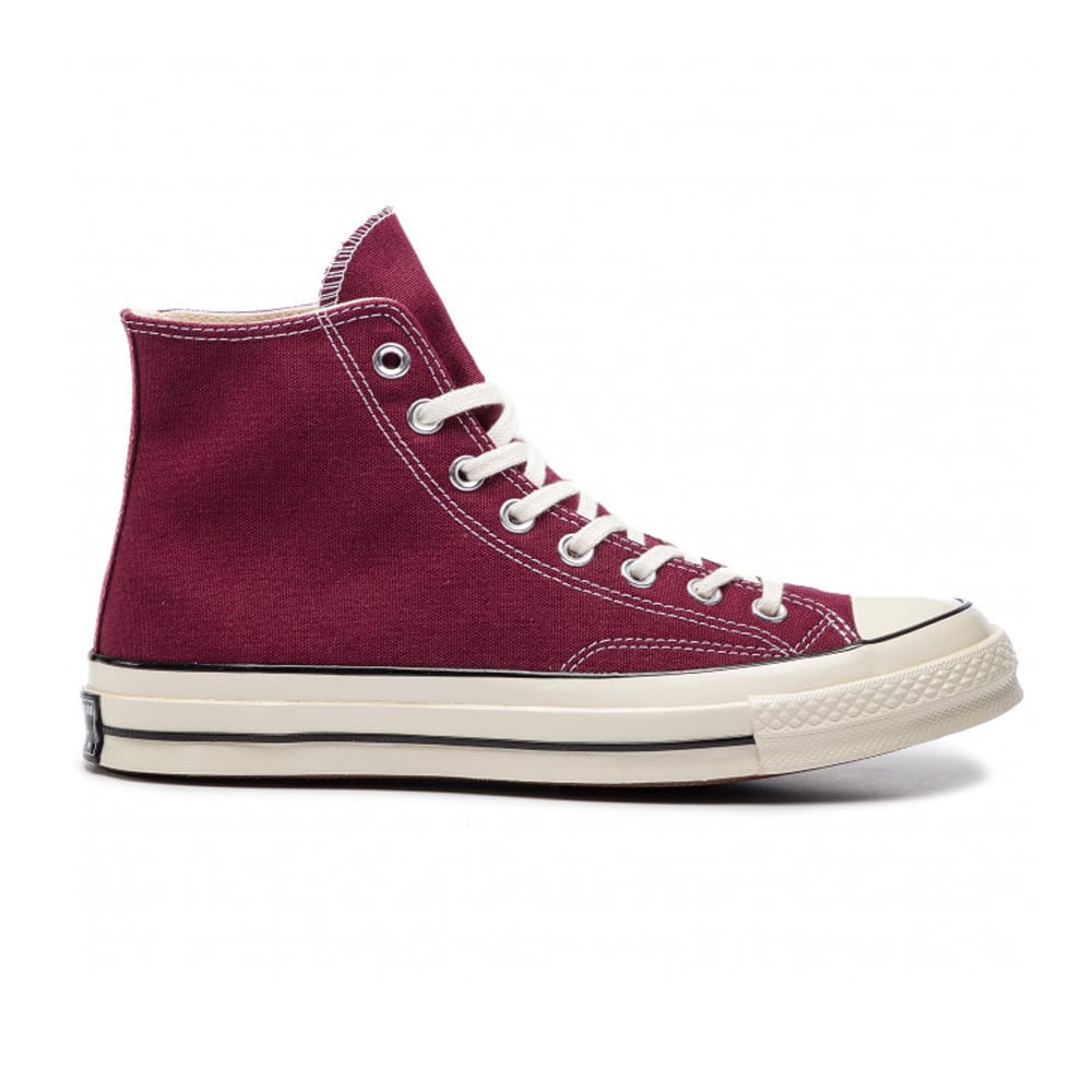 Converse đỏ